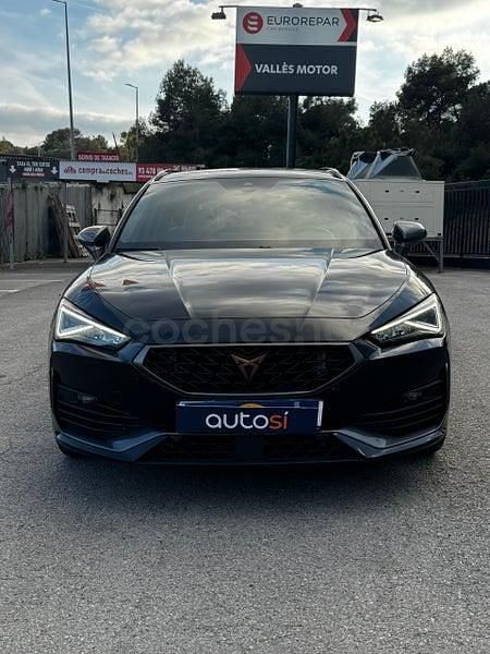Usado Cupra Leon 150 CV (110 kW) 2023 Negro Familiar