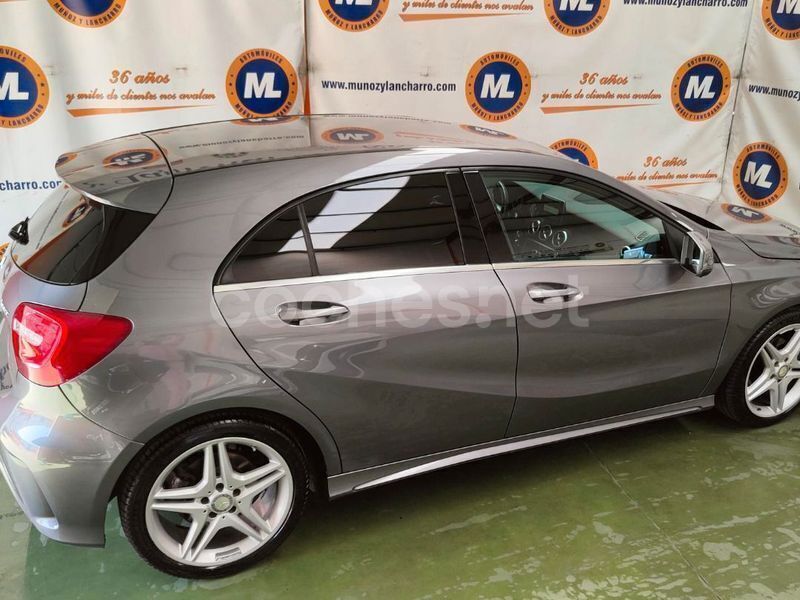 Usado Mercedes A200 AMG line 136 CV (100 kW) 2015 Gris / plata Berlina