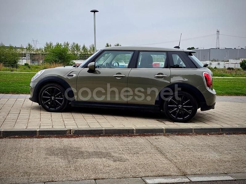 Usado Mini Cooper 136 CV (100 kW) 2019 Verde Utilitario