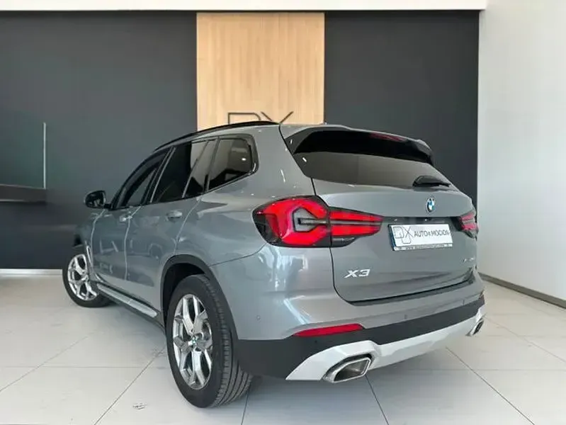 Usado BMW X3 xLine 190 CV (139 kW) 2024 Gris / plata SUV