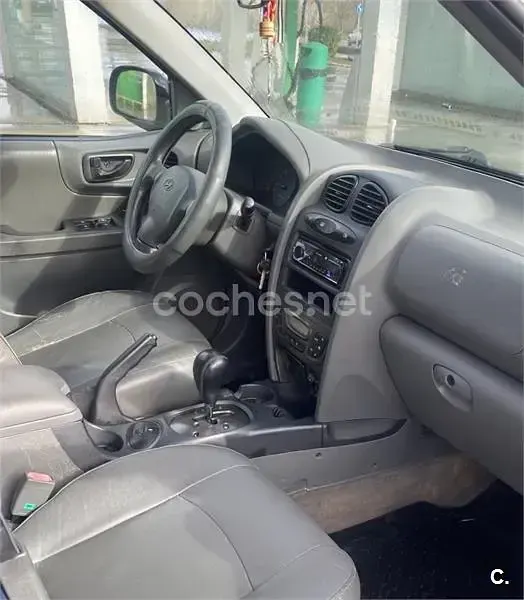 Usado Hyundai Santa Fe GLS 172 CV (126 kW) 2002 Negro SUV