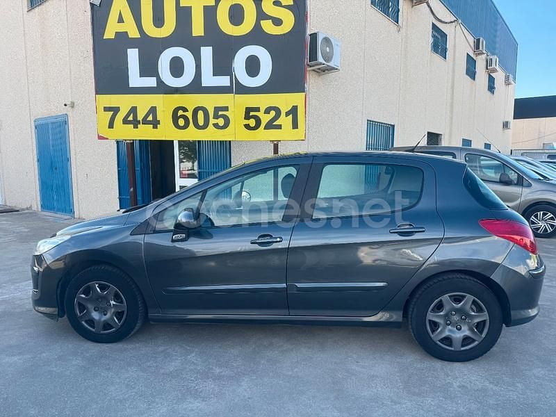 Gris / plata Usado 2009 Peugeot 308 Berlina | 3000 € (Buen precio) - Imagen 1/4