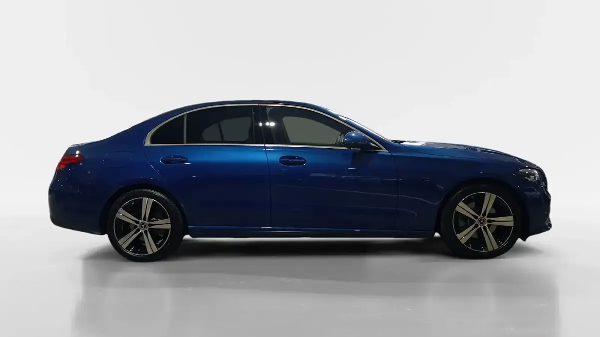 Nuevo Mercedes C200 163 CV (119 kW) 2025 Azul Berlina
