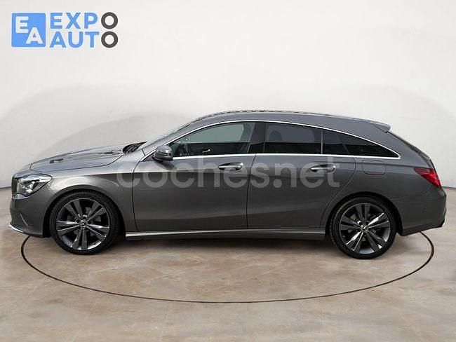 Käytetty Mercedes CLA220 Shooting Brake 177 HP (130 kW) 2018 Harmaa Farmari