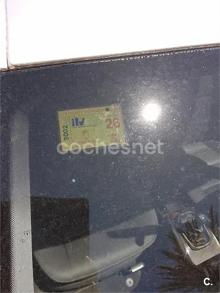 Usado Audi A6 150 CV (110 kW) 2000 Gris / plata Berlina