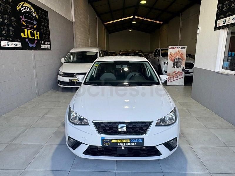 Usado Seat Ibiza Style Plus 95 CV (69 kW) 2018 Blanco Utilitario