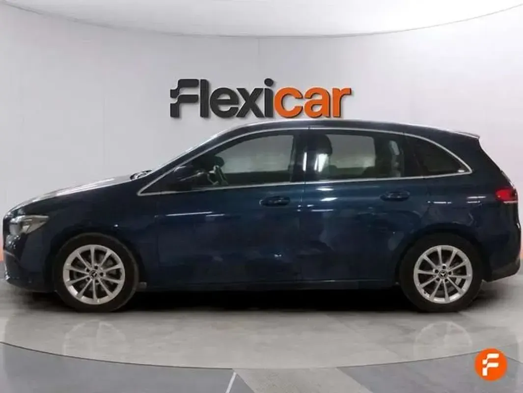 Usado Mercedes B200 139 CV (102 kW) 2019 Azul Utilitario
