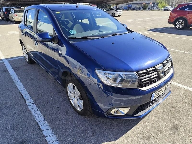 Usado Dacia Sandero Comfort 90 CV (66 kW) 2018 Azul Berlina