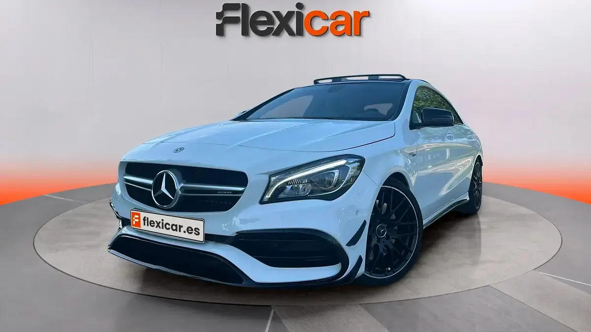Usado Mercedes CLA45 AMG AMG 381 CV (280 kW) 2019 Blanco Coupe