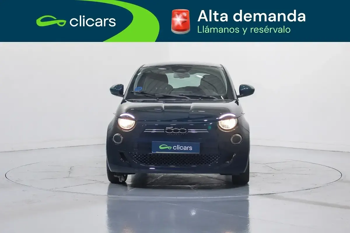 Usado Fiat 500e 86 kW (118 CV) 2024 Verde Berlina