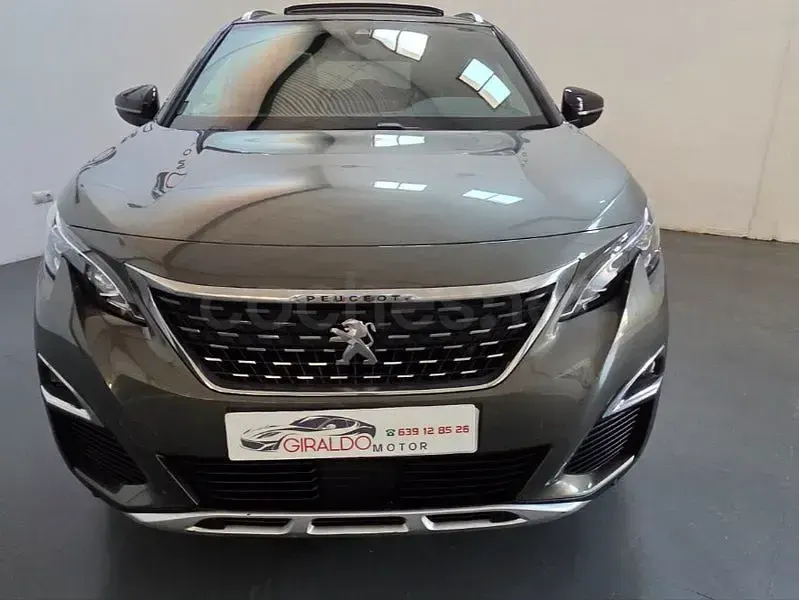 Usado Peugeot 5008 GT-line 120 CV (88 kW) 2018 Negro SUV