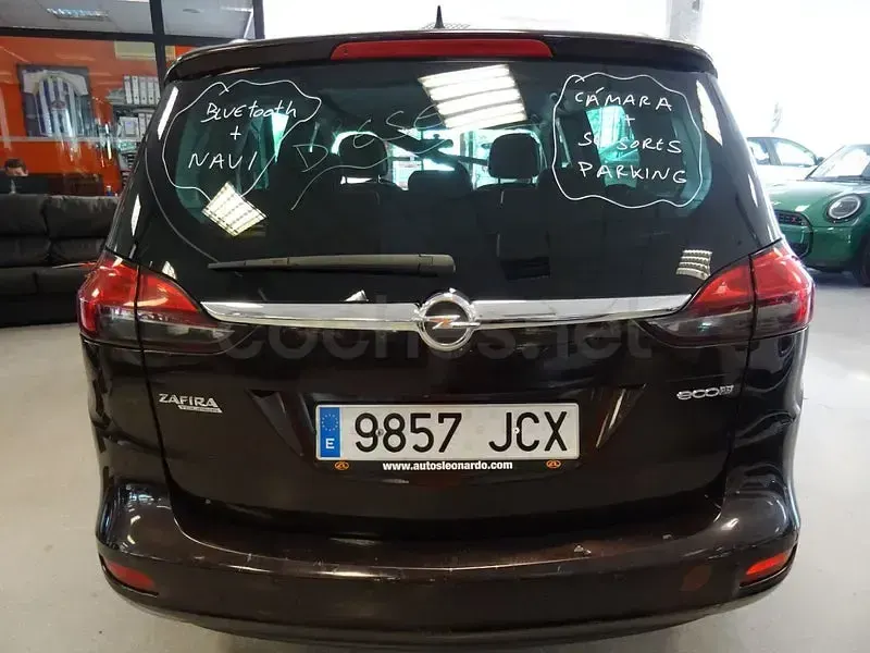 Usado Opel Zafira Tourer Excellence 136 CV (100 kW) 2015 Negro Monovolumen