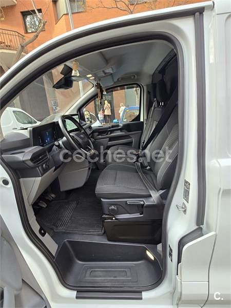Usado Ford Transit Custom Nugget 130 CV (95 kW) 2024 Blanco Monovolumen