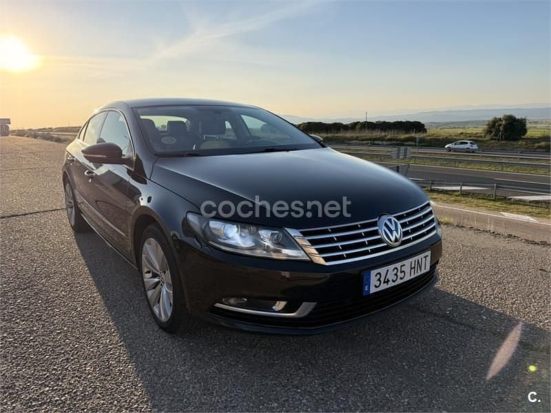 Usado VW CC Advance 140 CV (102 kW) 2013 Negro Berlina