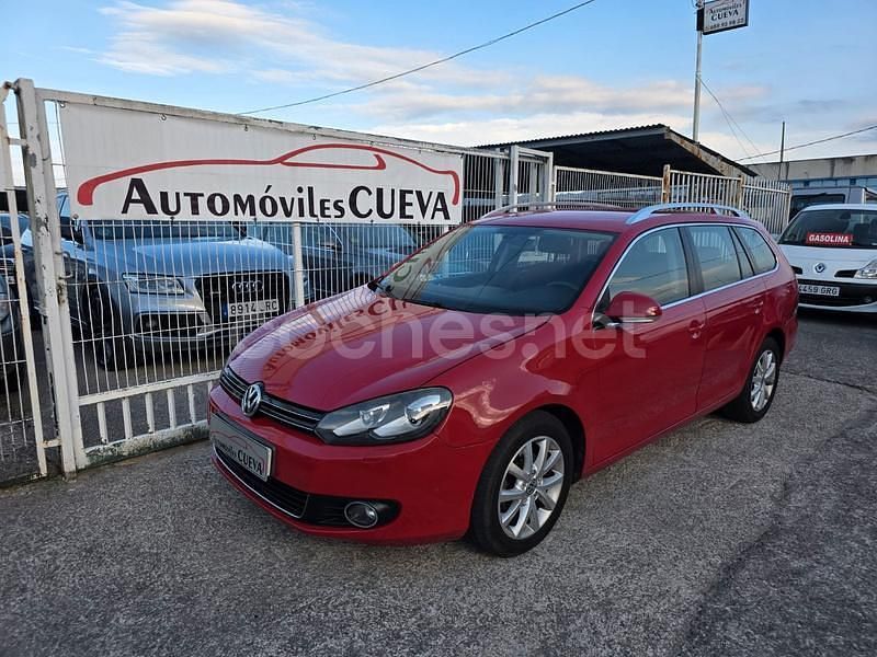 Rojo Usado 2010 VW Golf VI Advance Familiar | 6500 € (Precio justo) - Imagen 1/4