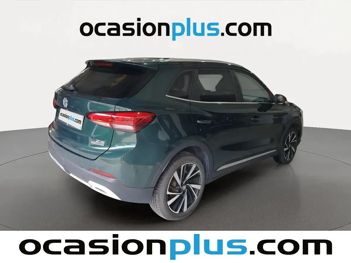 Usado MG ZS Luxury 197 CV (144 kW) 2025 Verde SUV