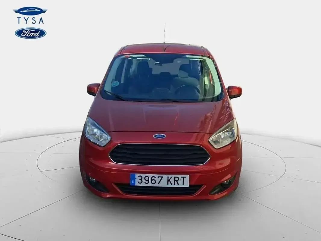 Begagnad Ford Tourneo Courier Trend 76 HK (55 kW) 2018 Röd Minibuss
