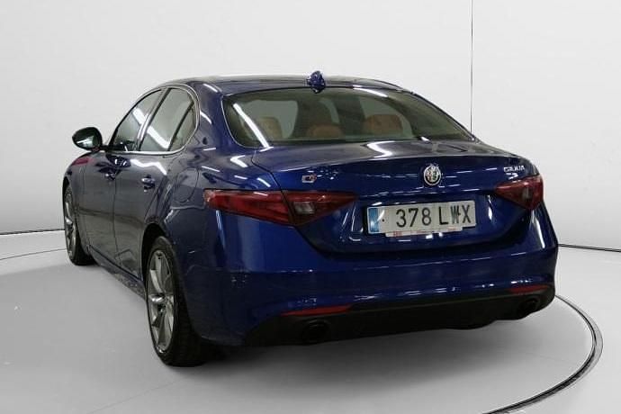 Usado Alfa Romeo Giulia Ti 210 CV (154 kW) 2022 Berlina