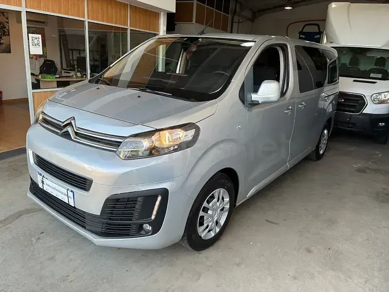 Usado Citroën Spacetourer Origins 150 CV (110 kW) 2019 Gris / plata Monovolumen