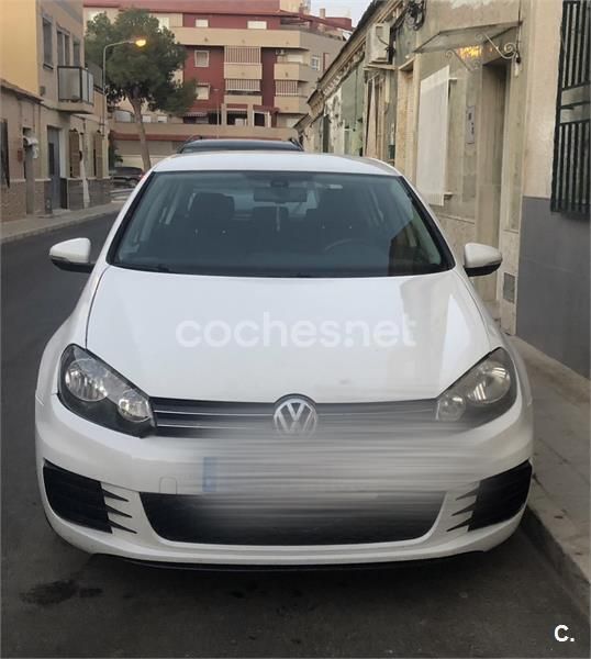 Blanco Usado 2011 VW Golf VI Sport Berlina | 6200 € (Buen precio) - Imagen 1/4