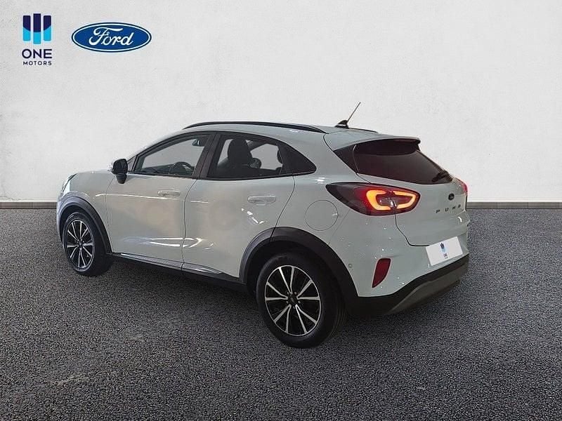 Usado Ford Puma Titanium 125 CV (91 kW) 2021 Blanco SUV