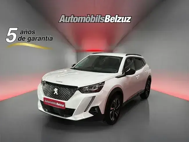 Usado Peugeot 2008 Allure 110 CV (80 kW) 2022 SUV
