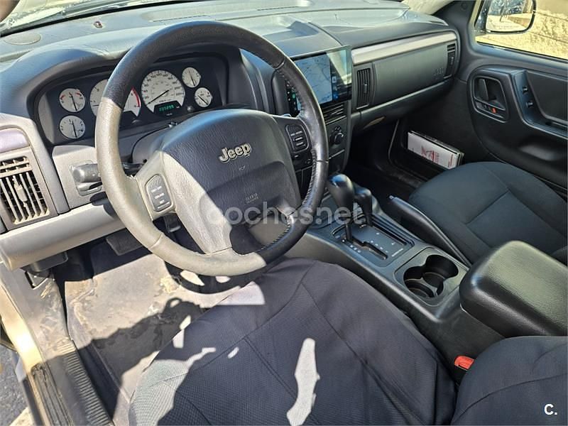 Usado Jeep Grand Cherokee Laredo 163 CV (119 kW) 2003 Beige SUV