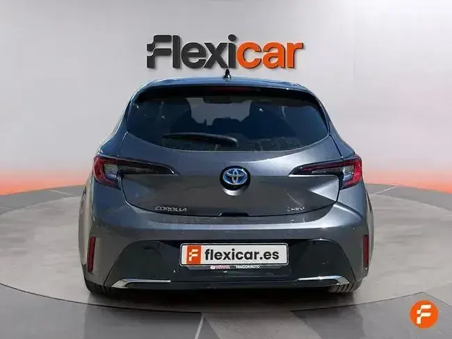 Usado Toyota Corolla Active 140 CV (102 kW) 2025 Gris