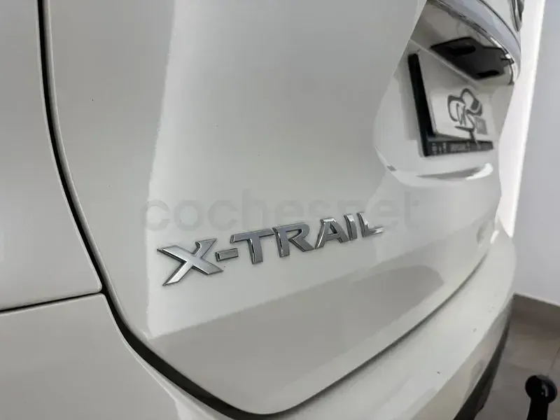 Usado Nissan X-Trail N-Connecta 163 CV (119 kW) 2017 Blanco SUV
