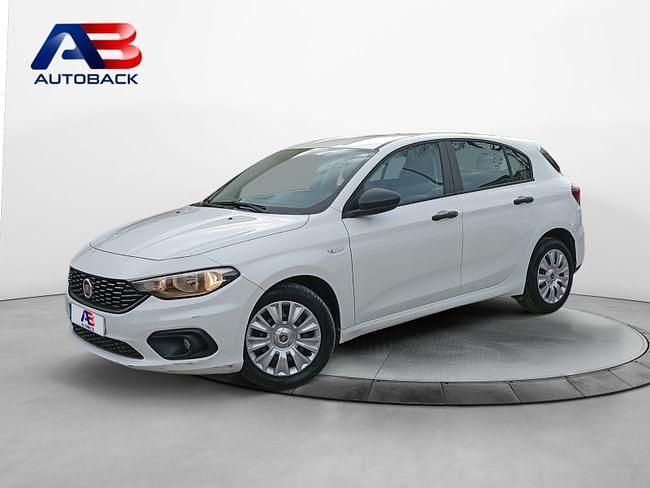 Usado Fiat Tipo Business 120 CV (88 kW) 2019 Blanco Berlina