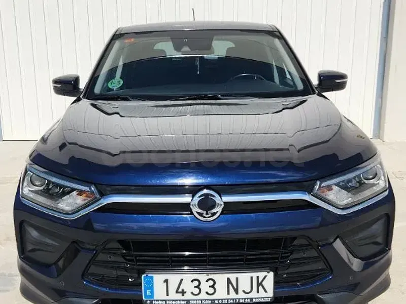 Usado SsangYong Korando Limited 136 CV (100 kW) 2021 Azul SUV
