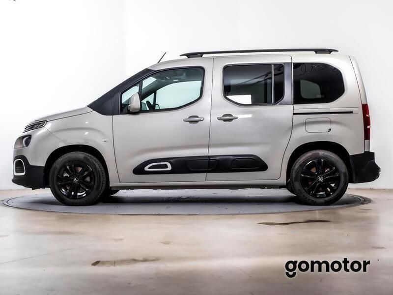 Usado Citroën Berlingo Feel 131 CV (96 kW) 2020 Gris Monovolumen