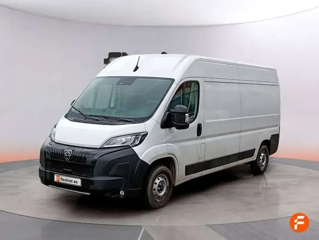 Usado Peugeot Boxer 140 CV (102 kW) 2024 Blanco Van