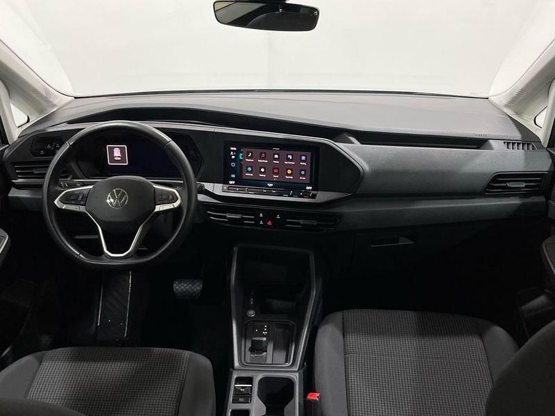 Usado VW Caddy Maxi 116 CV (85 kW) 2025 Gris Monovolumen