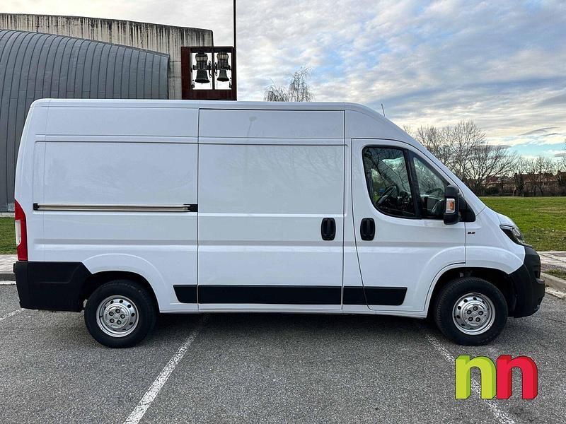 Usado Fiat Ducato 160 CV (117 kW) 2020 Blanco Van