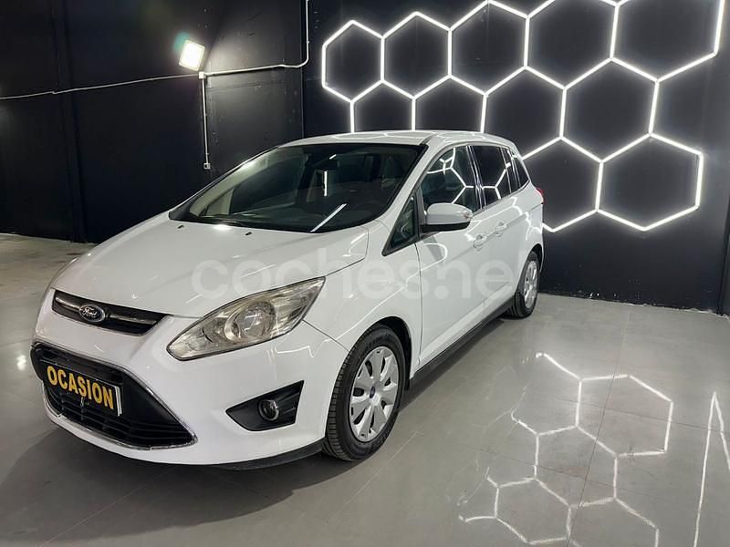 Usado Ford C-MAX Titanium 120 CV (88 kW) 2015 Blanco Monovolumen