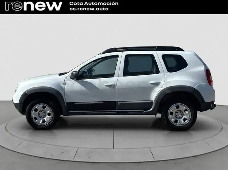 Usado Dacia Duster Ambiance 105 CV (77 kW) 2011 Blanco SUV