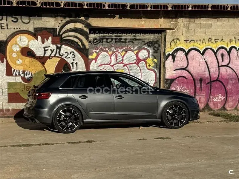 Usado Audi S3 Premium 300 CV (220 kW) 2014 Gris / plata Berlina