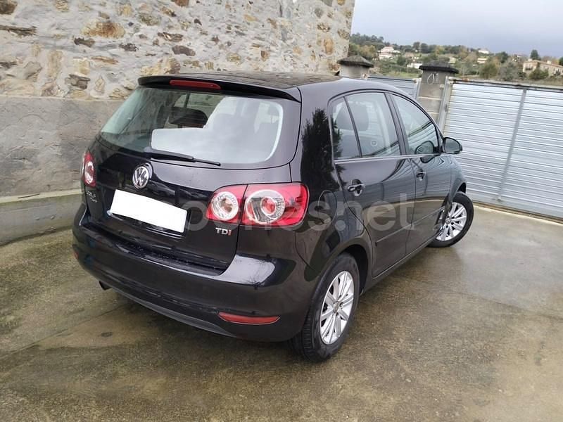 Usado VW Golf Plus Cross Advance 105 CV (77 kW) 2012 Negro Monovolumen