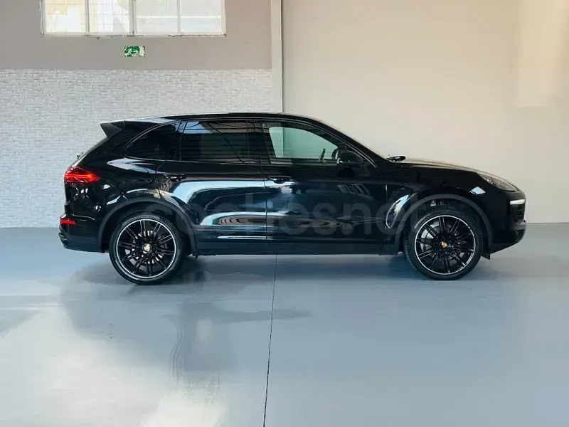 Occasion Porsche Cayenne Platinum Edition 262 PK (192 kW) 2016 Zwart SUV