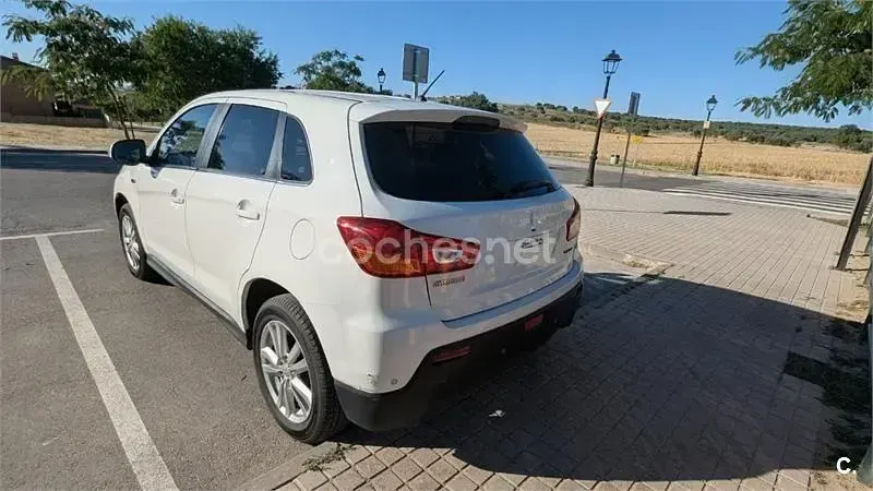 Usado Mitsubishi ASX Motion 150 CV (110 kW) 2011 Blanco SUV