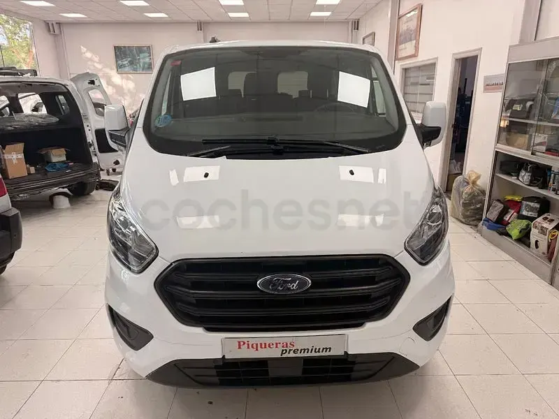 Usado Ford Transit Custom Nugget 130 CV (95 kW) 2023 Blanco Monovolumen