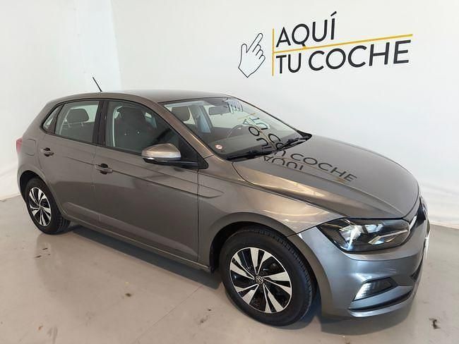 Usado VW Polo Advance 95 CV (69 kW) 2021 Gris Berlina