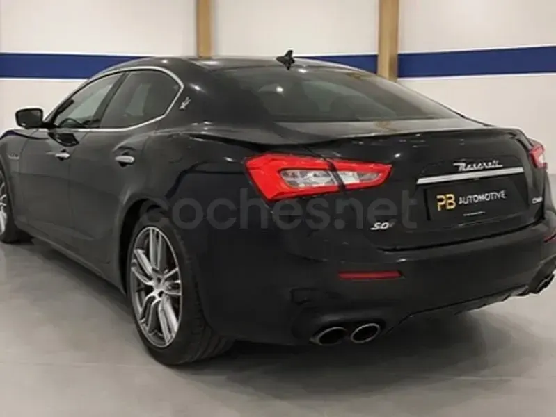 Usado Maserati Ghibli 430 CV (316 kW) 2019 Negro Berlina