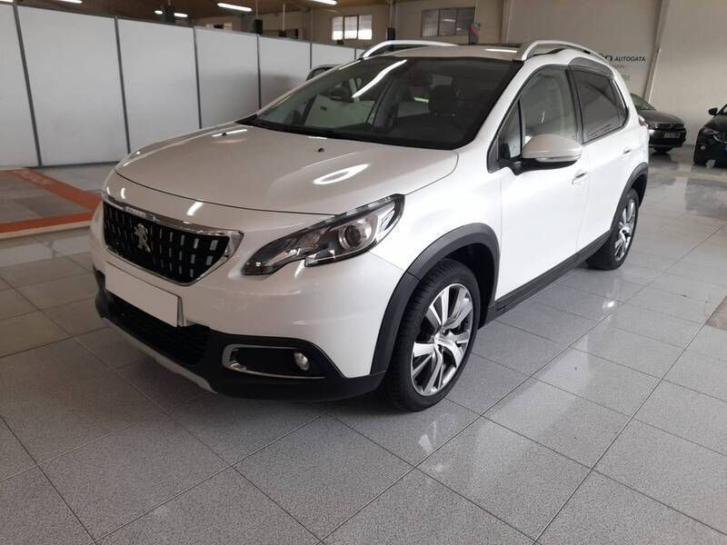 Blanco Usado 2019 Peugeot 2008 Allure SUV | 13.500 € (Super precio) - Imagen 1/4