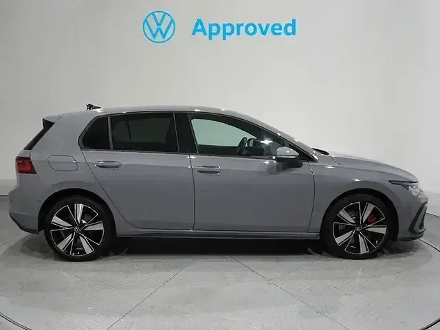 Usado VW Golf VIII GTE 245 CV (180 kW) 2023 Gris Utilitario