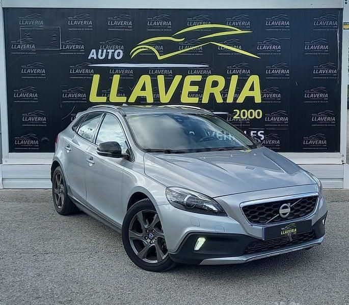 Usado Volvo V40 CC Momentum 150 CV (110 kW) 2013 Gris / plata Familiar