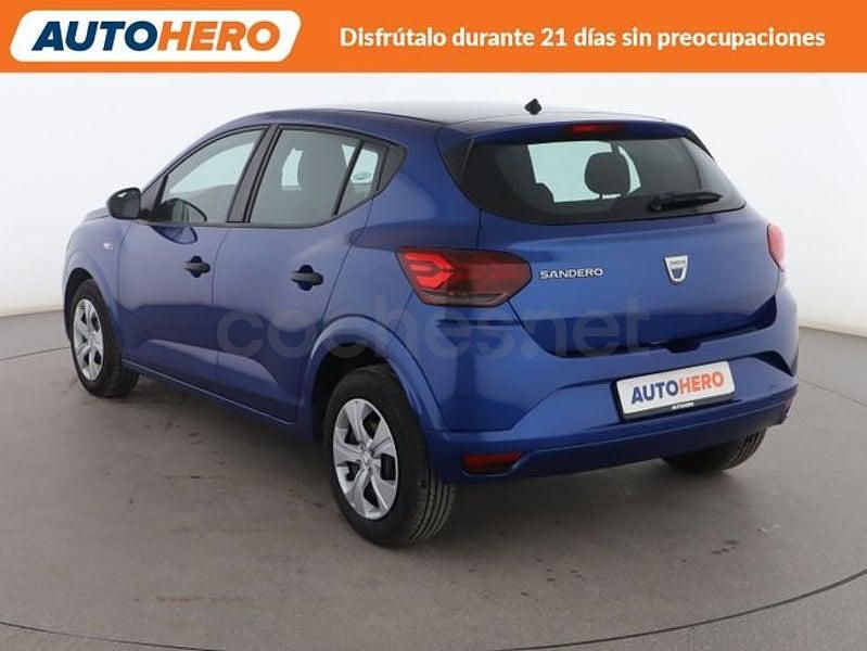 Usado Dacia Sandero Essentiel 91 CV (66 kW) 2021 Azul Utilitario