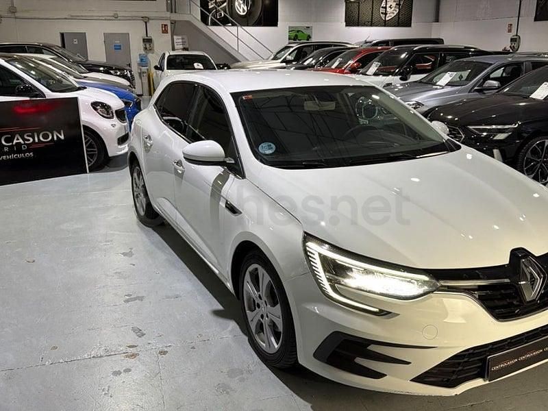 Usado Renault Mégane IV Business 115 CV (84 kW) 2021 Blanco Berlina