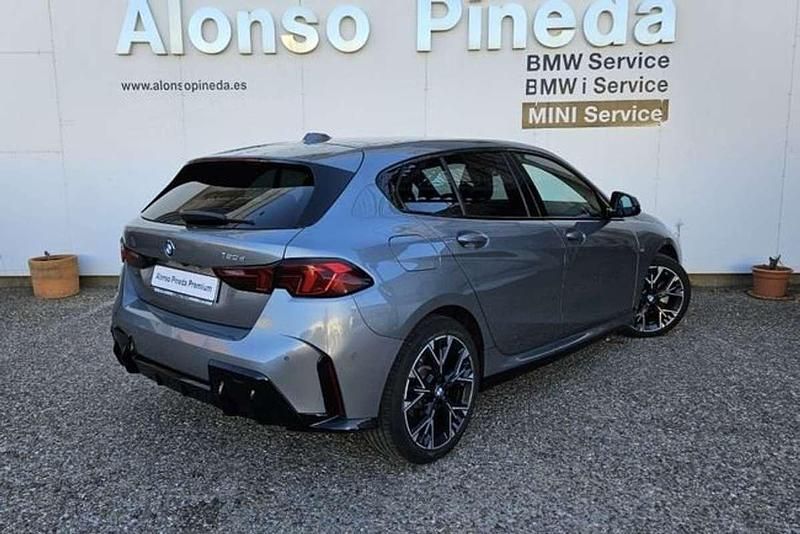 Usado BMW 120 M Sport 192 CV (141 kW) 2024 Gris Utilitario